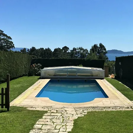 Poolside Comfort By Coast Villa Cangas do Morrazo